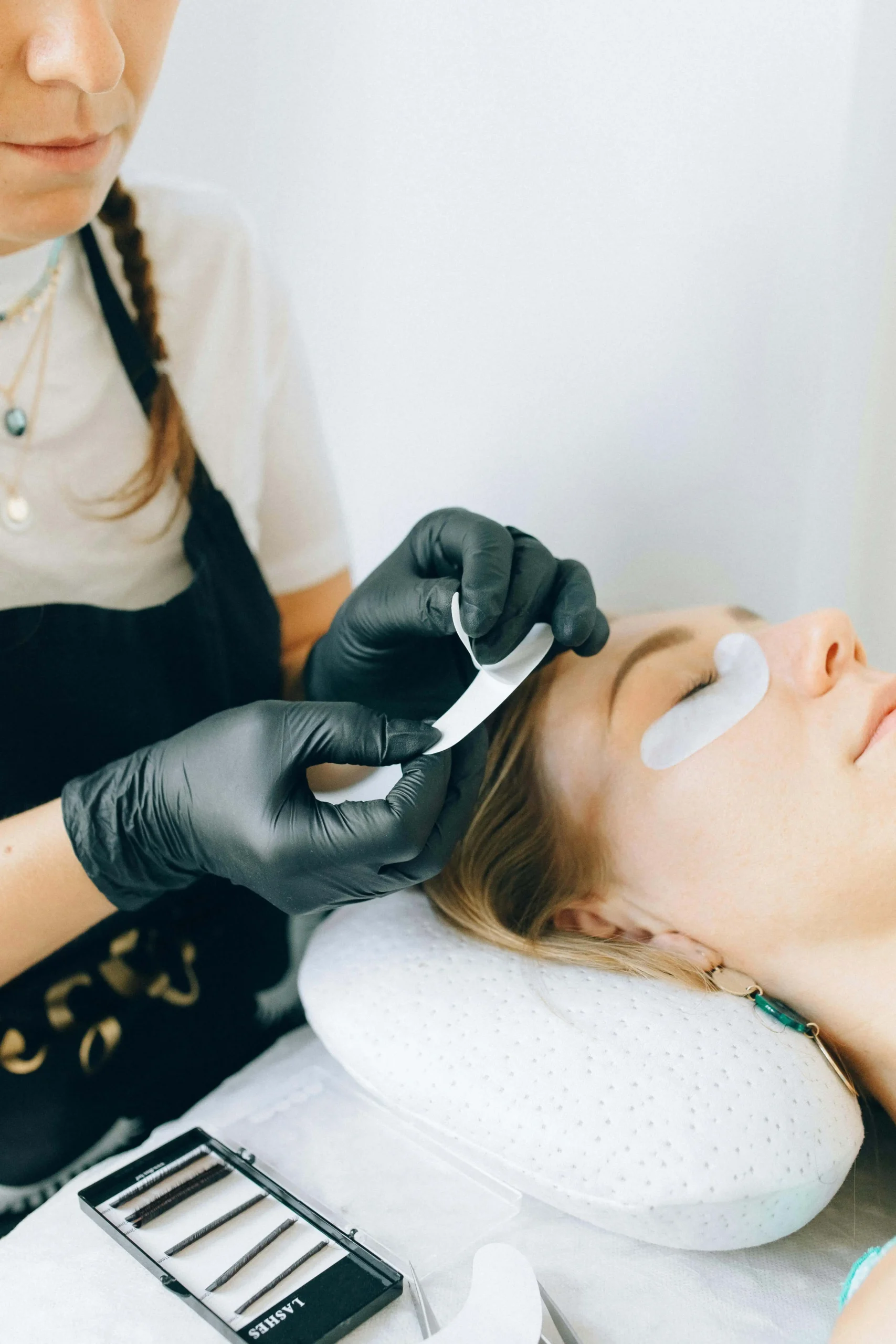 LP Luxury Nail Lounge