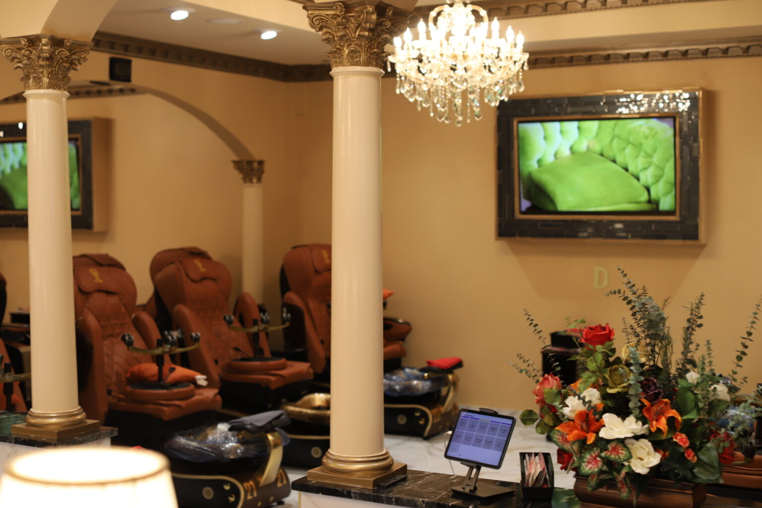 luxury nails pedicure price