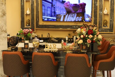 good manicure places near me