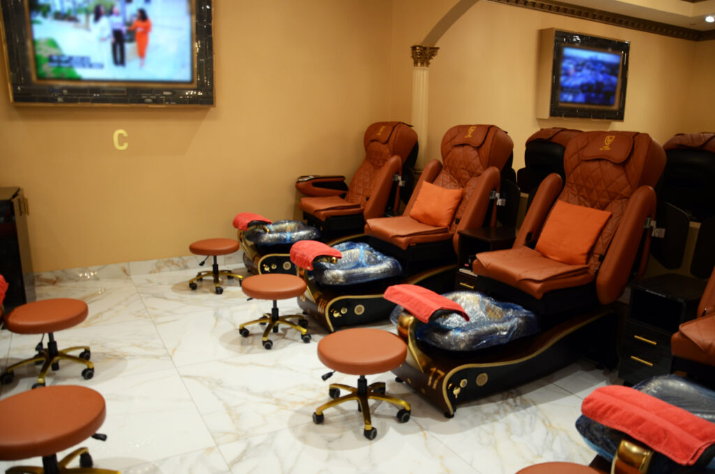 Beauty Nails Pedicure: The Ultimate Guide to Beautiful & Healthy Feet 4 7 Essential Elements for a Flawless Beauty Nails Pedicure